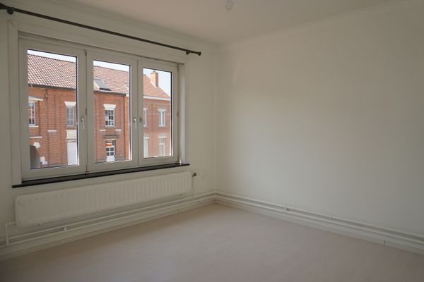 Huis te huur / Paal