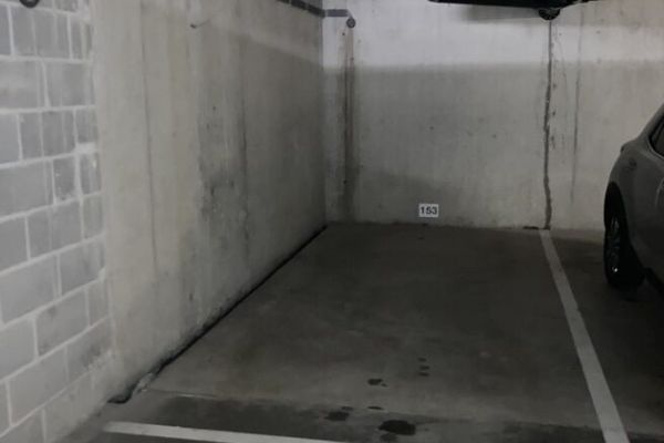 Garage
                            te huur in Gent