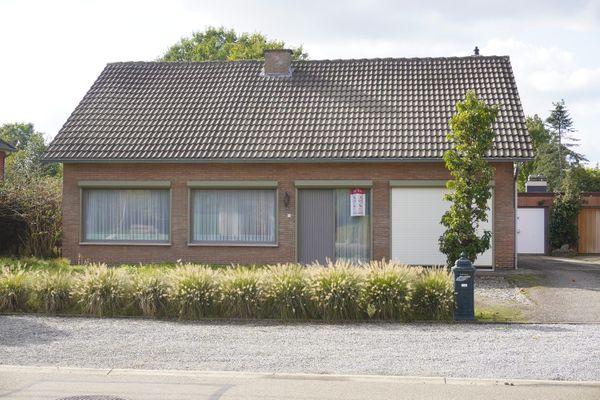 Huis te huur / Paal