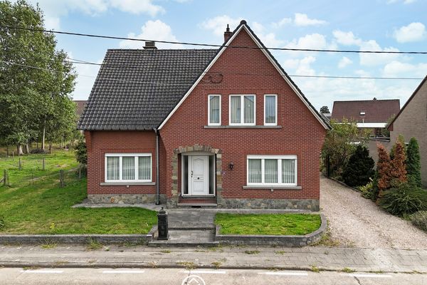 Huis
                                te koop
                                in Bilzen