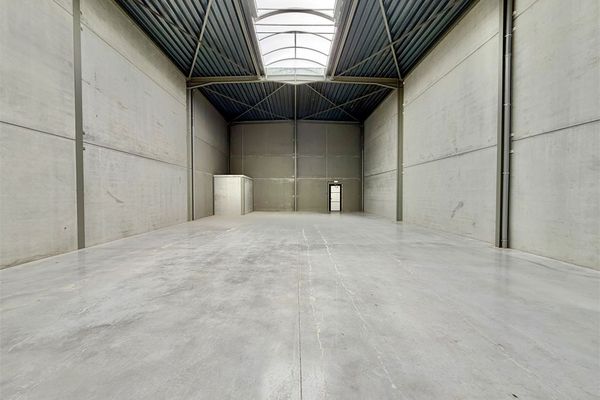 Commercieel te koop / Eeklo