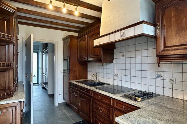 Huis te koop / Blanden