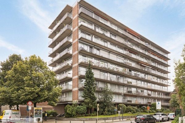 Estate main image