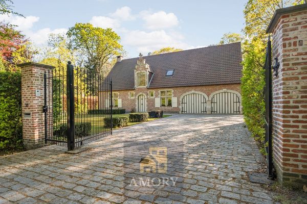 Huis
                                verkocht
                                in Kapellen
