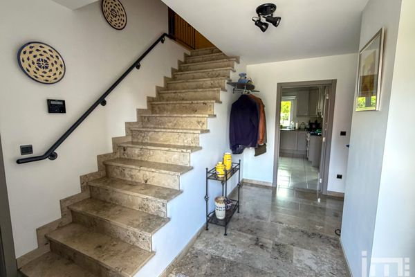 Huis te koop / Stokrooie