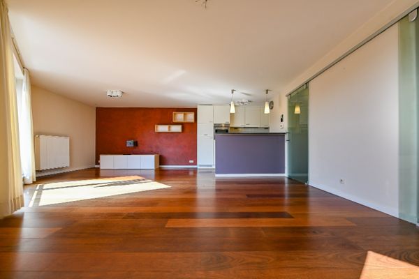 estate img