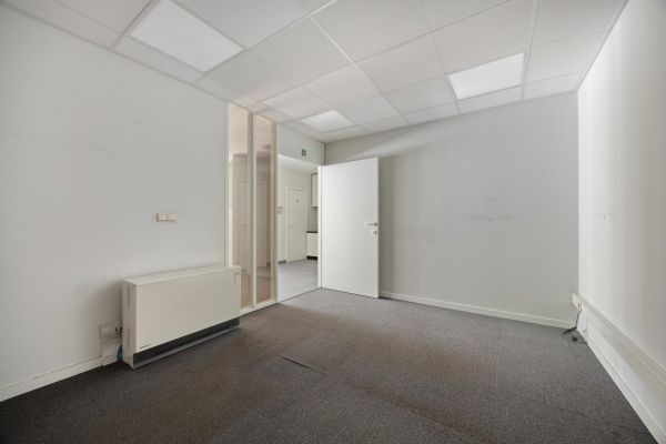 Commercial a louer / Bilzen-Hoeselt
