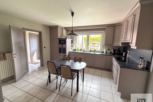 Huis te koop / Stokrooie