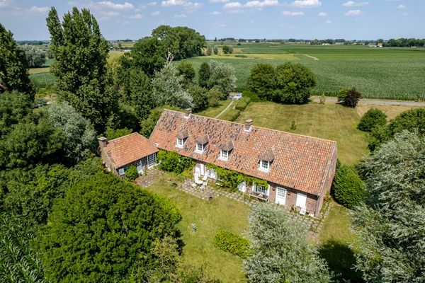 estate img