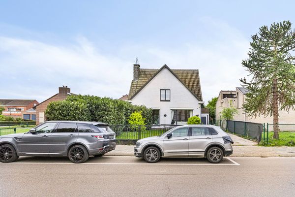 Estate main image