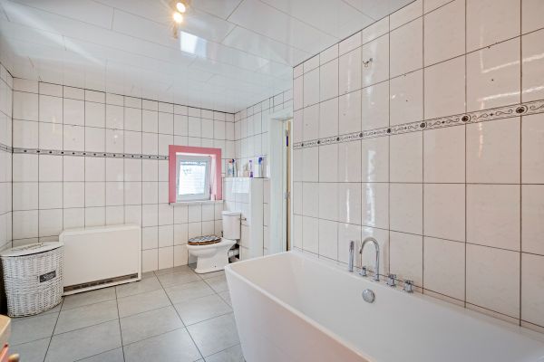 Huis te koop / Outer