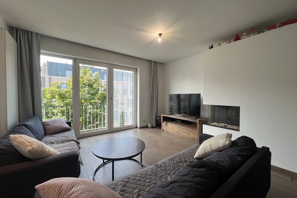 Estate main image