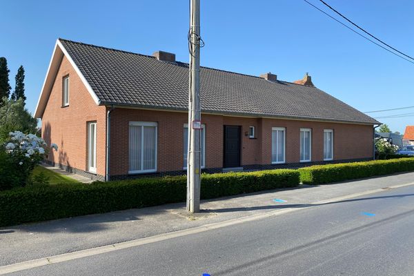 Huis
                            te huur in Oekene