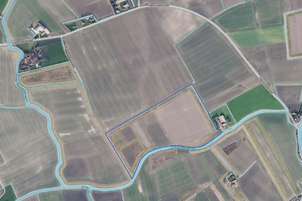 Terrain
                                a vendre
                                in Nieuport