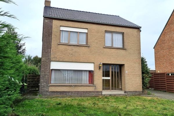 Estate main image