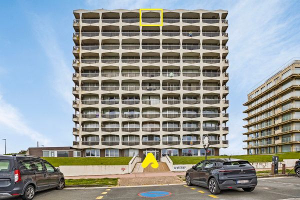 Studio met slaaphoek
                                te koop in De Panne