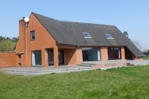 Villa
                            verhuurd in Langdorp