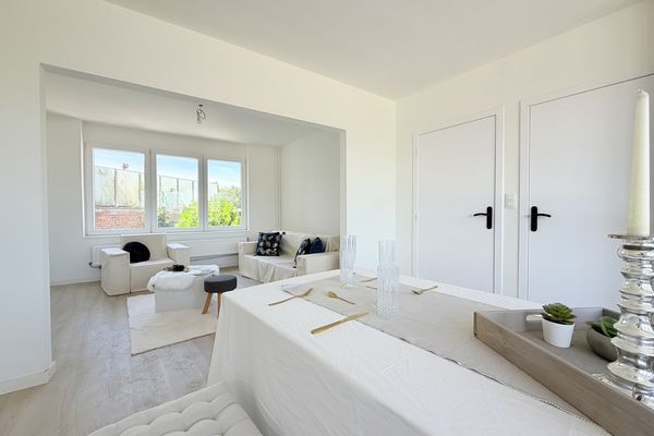 Huis
                                te koop
                                in Oostende