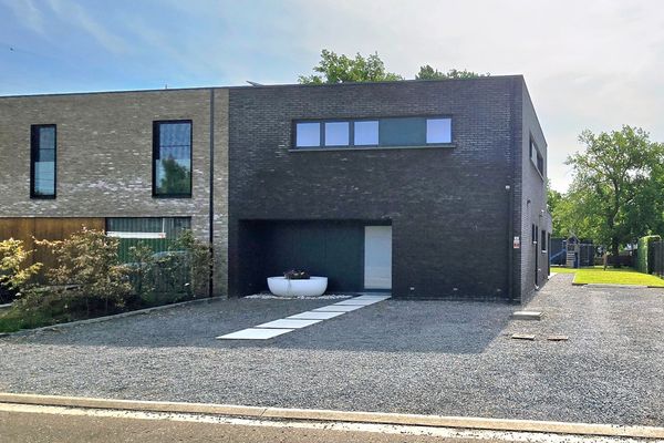 Huis
                                te koop
                                in Kuringen