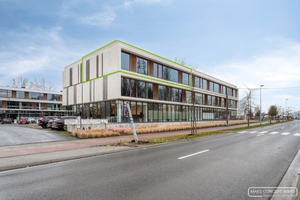 Kantoor
                            te huur in Zwevegem