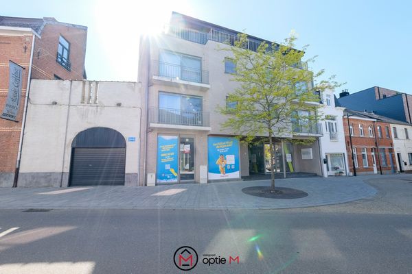 Estate main image