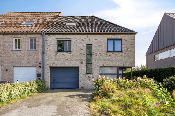 Huis
                            te koop in Sint-Michiels