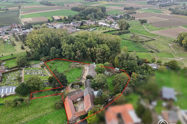 Huis
                                te koop
                                in Bilzen-Hoeselt