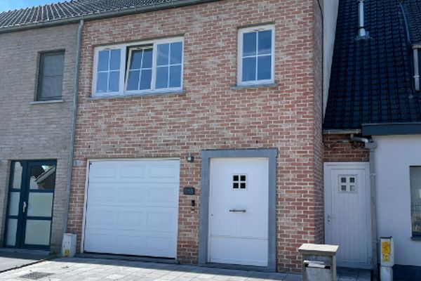 Estate main image