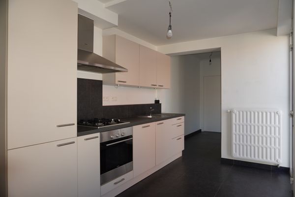 Huis te huur / Paal