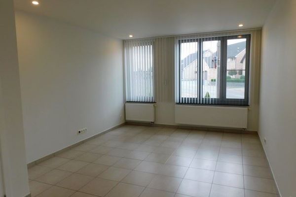 Huis verhuurd / Paal