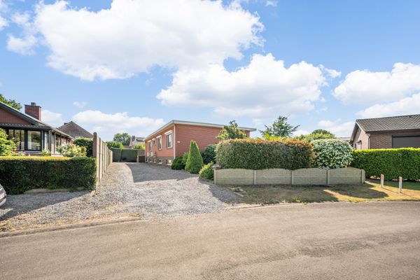 Estate main image