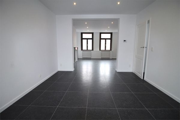 estate img