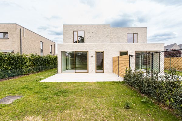 Huis te koop / Pulle