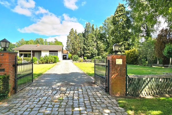 Huis
                                te koop
                                in Lummen