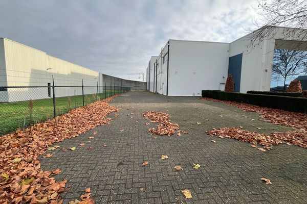 Industrieel te huur / Maasmechelen