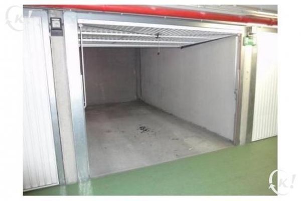 Garage
                            te koop in Veurne