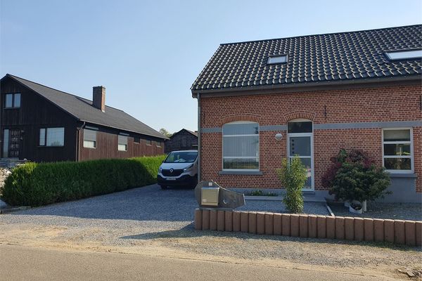 estate img