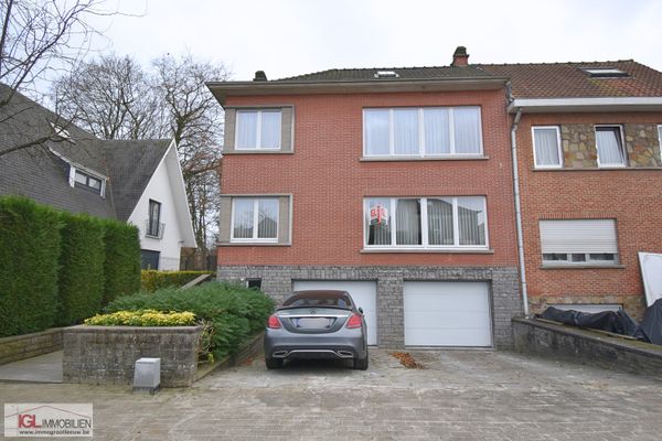 Estate main image
