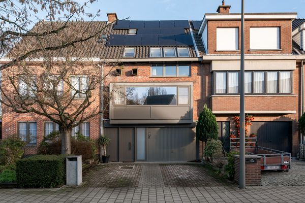 Huis
                            optie koop in Ekeren