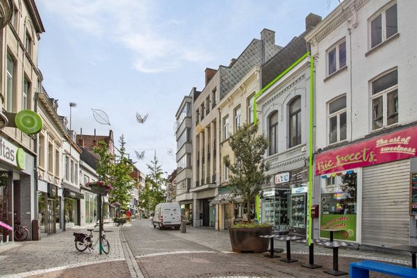 Commercieel
                                te koop
                                in Roeselare