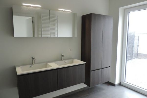 Huis verhuurd / Paal