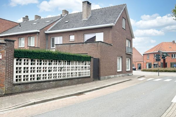 Huis
                                te koop
                                in Torhout