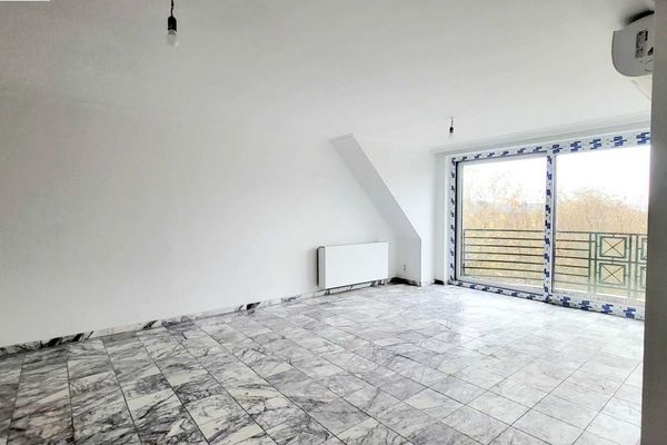 Appartement
                            a louer in Charleroi