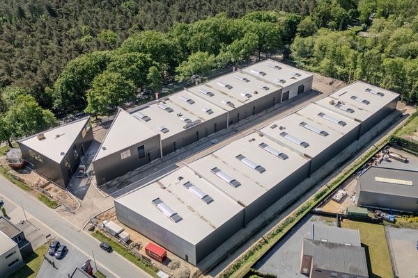 Industrieel te koop / As