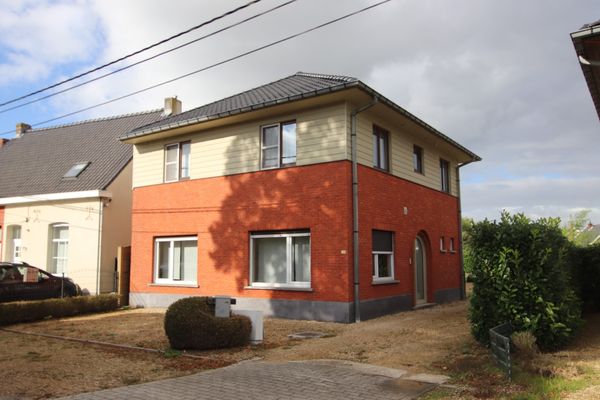 Huis
                                te huur
                                in Laarne