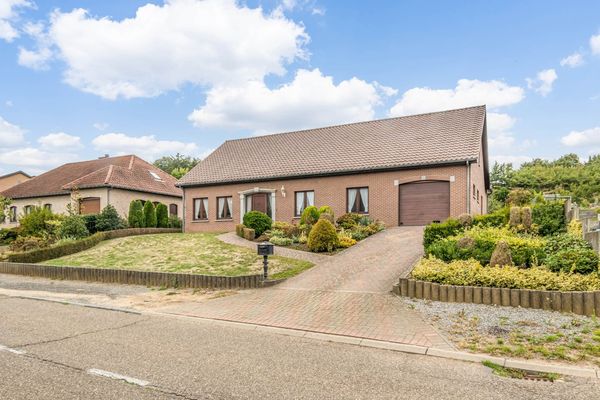 Landhuis
                                te koop in Halen