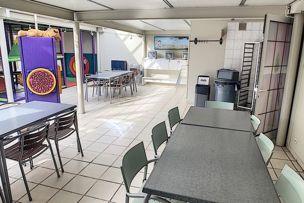 Commercieel te koop / Koersel