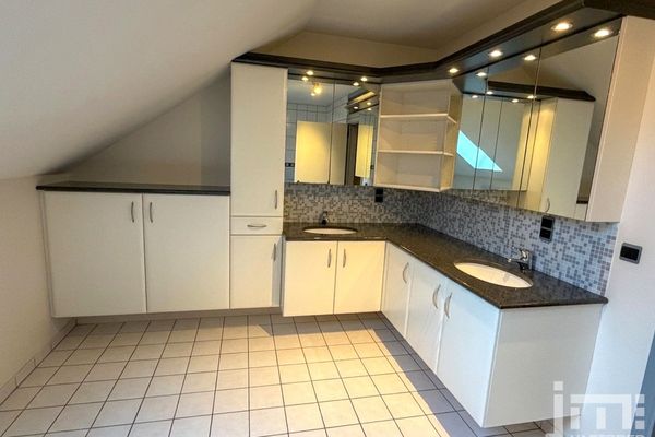 Huis te koop / Stokrooie