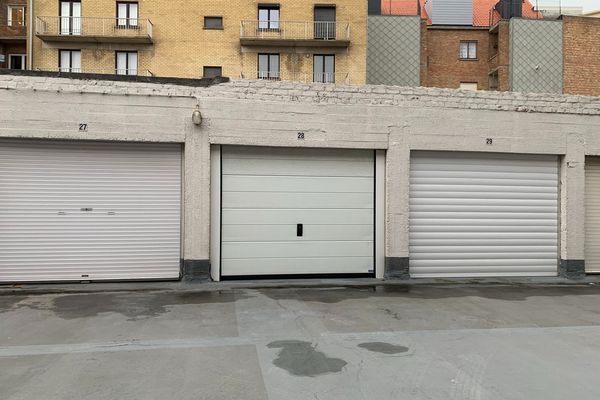 Box
                            a vendre in Ostende