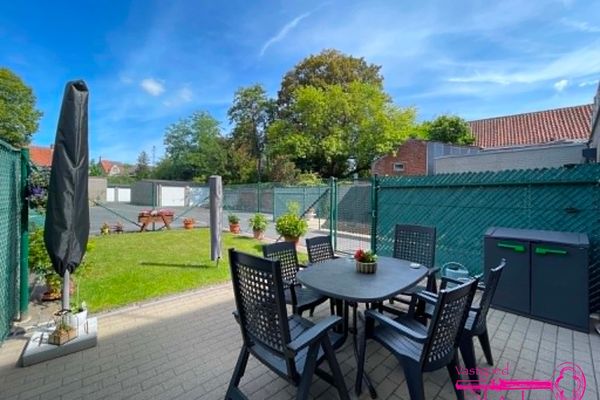 Appartement
                                te koop
                                in Meulebeke